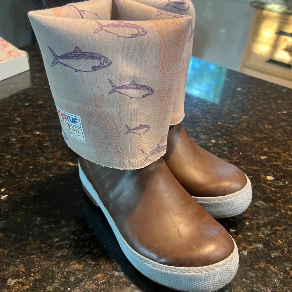 Xtratuf water boots